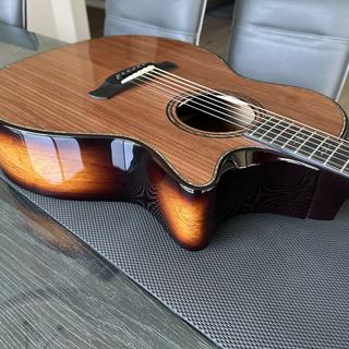Builder's Edition 914ce Honduran Rosewood Acoustic-Electric