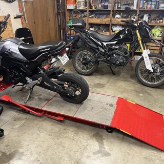 Motorcycle Lift Table, 1000 Lb. Capacity