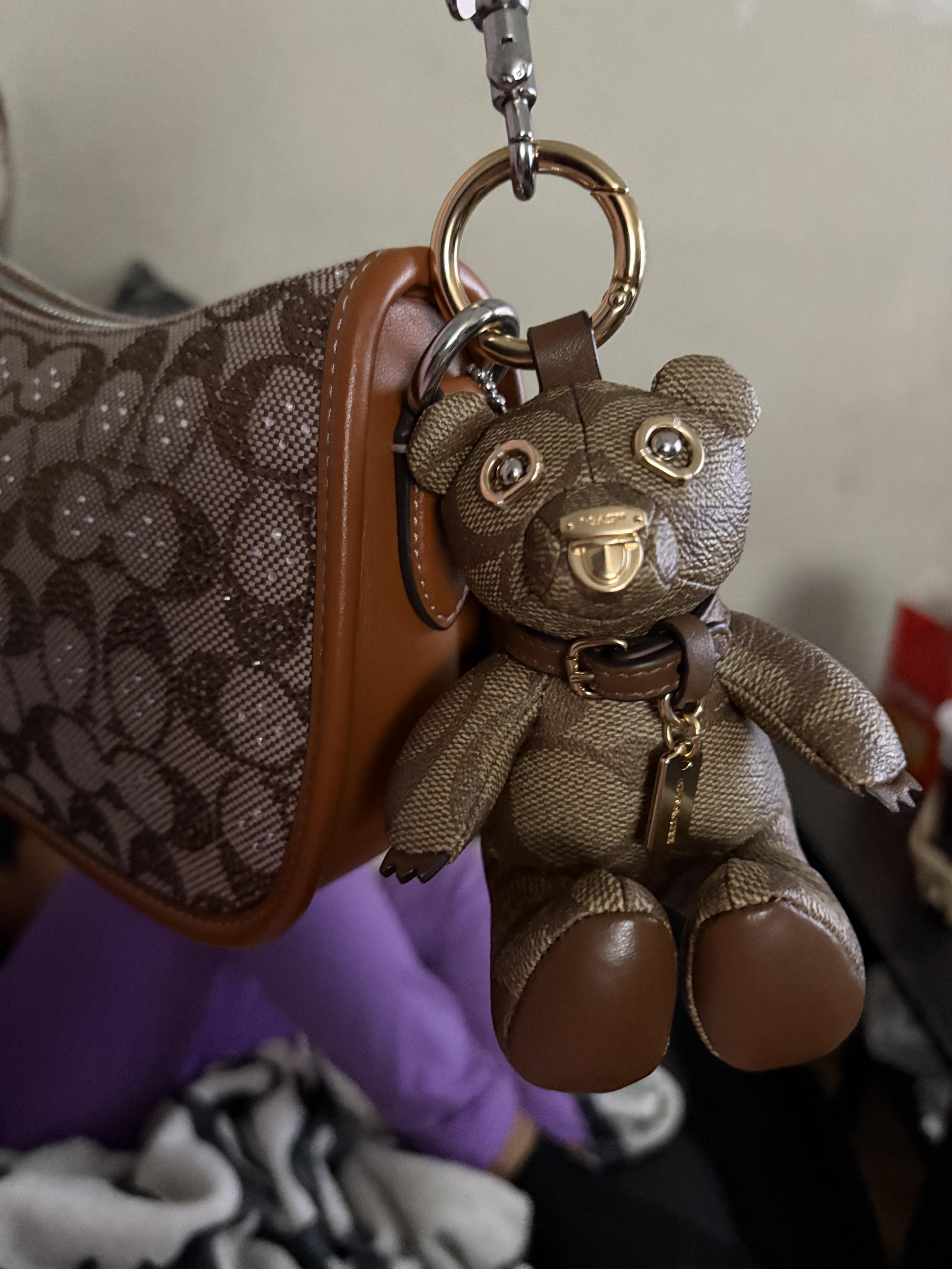 coach bear backpack Collectible in Signature Shearling Club de Mode This Item Is Sourced From Coach.Signature Coated Canvas COACH GLOVETANNED BEAR KISSLOCK FRAME