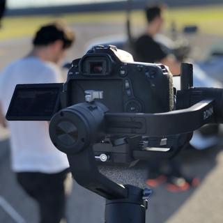 Used DJI Ronin-S - SKU#1761035 CP.ZM.00000103.02 - Adorama Used DJI Ronin-S - SKU#1761035 CP.ZM.00000103.02 - Adorama