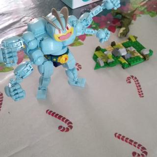 Mega Bloks Machamp Juguete Mega Pokémon Machamp HTH70 Pokémon Toys