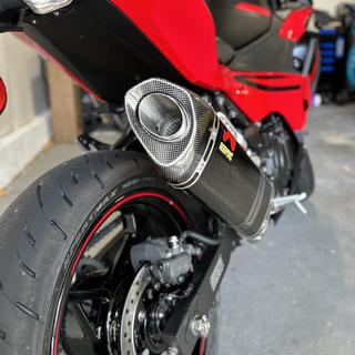 BMW R1200RT AKRAPOVIČ Akrapovic BMW R1200RT/ST 10-13 Street Legal Slip On Exhaust