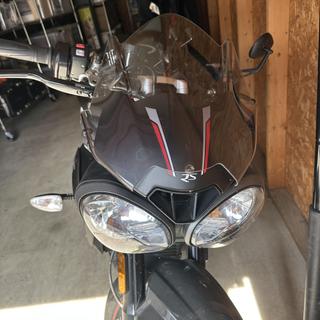 Motorcycle Windshield For Yamaha MT-03 2013-2022 – Adjustable Light Grey ABS Screen