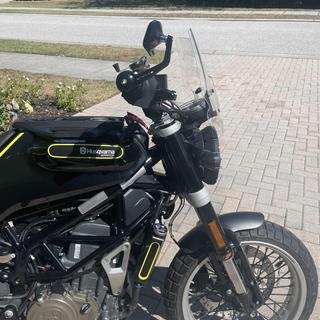 Puig Naked New Generation Windscreen Husqvarna Svartpilen 401