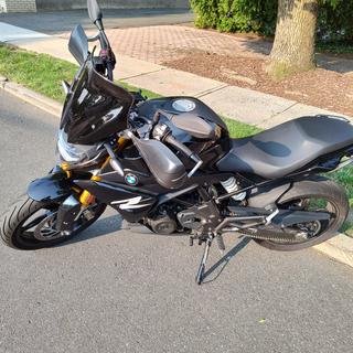 MRA Naked Racing Windscreen BMW G310R 2016-2025 - Cycle Gear