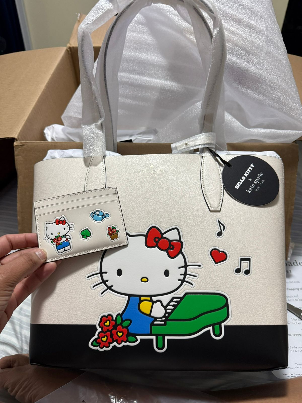 Hello Kitty X Ksny Medium Tote | Kate Spade Outlet