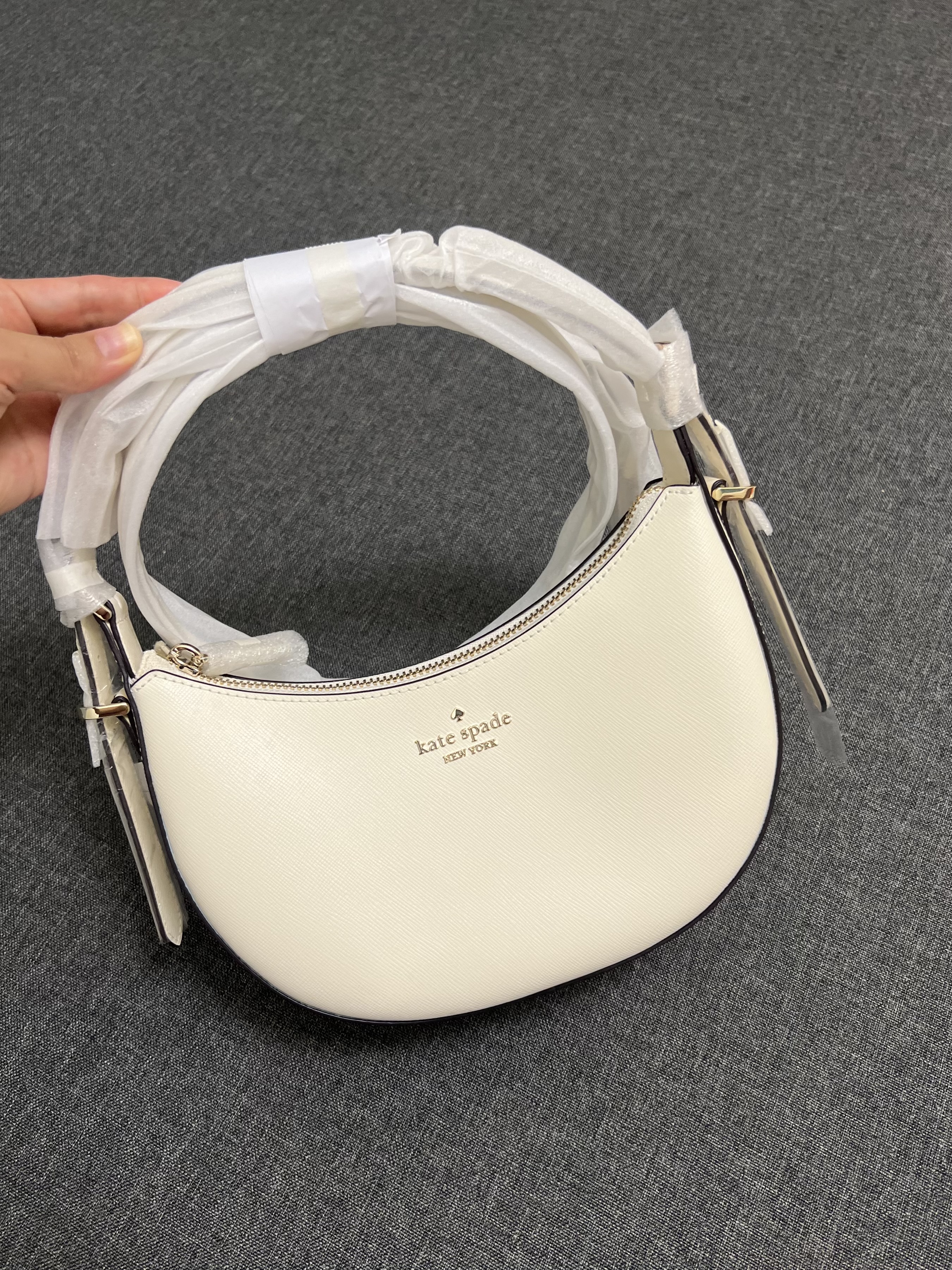 Nova Crescent Shoulder Bag | Kate Spade Outlet