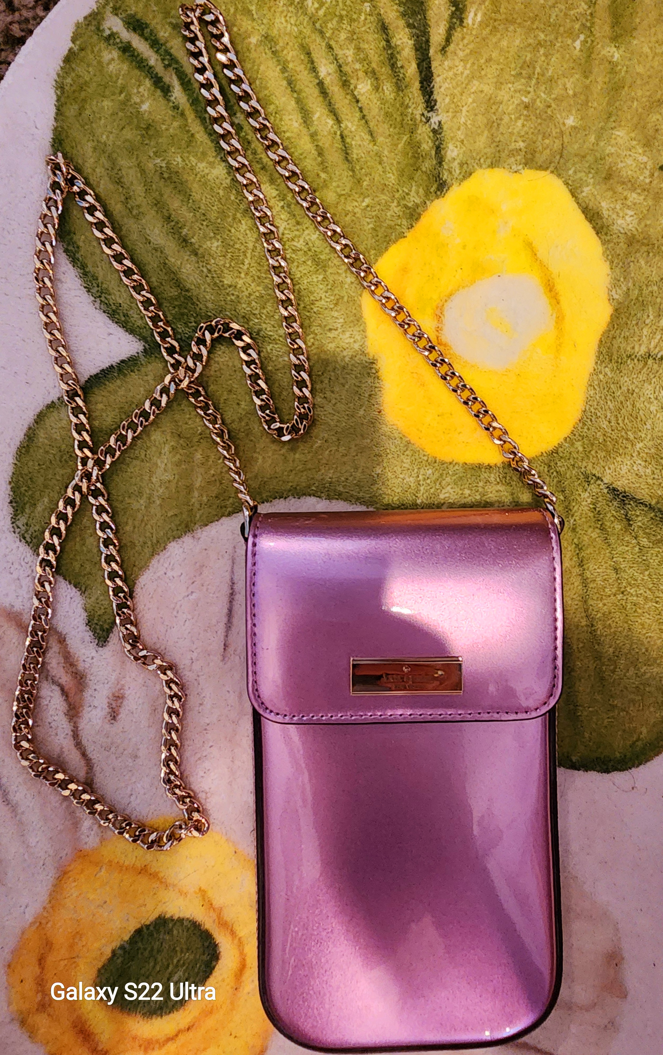 Kenzie North South Flap Phone Crossbody | Kate Spade Outlet