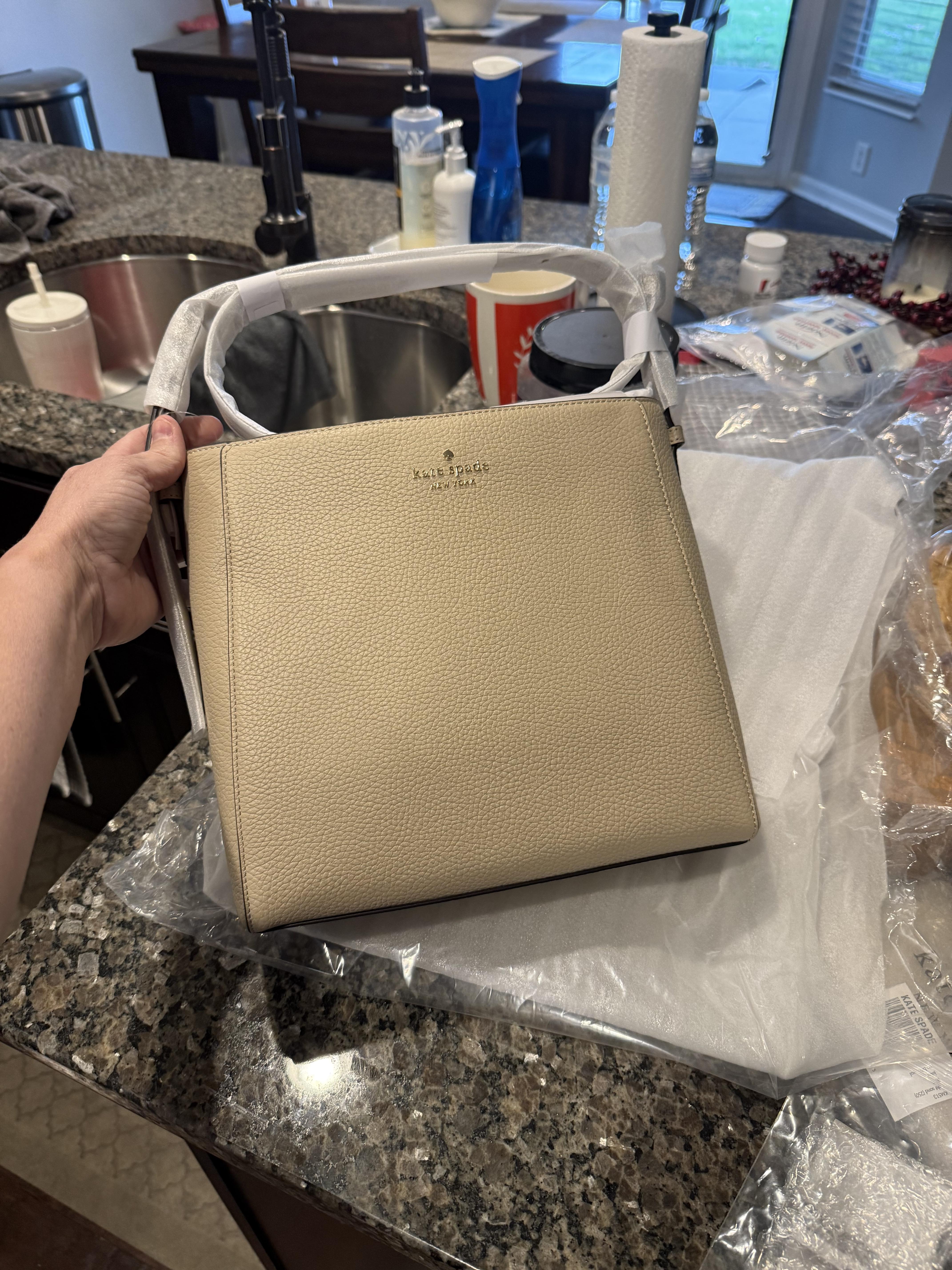 Juliette Medium Bucket Bag | Kate Spade Outlet