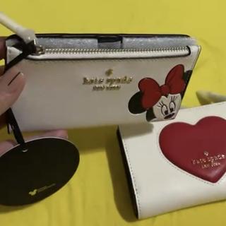 【新品】kate spade x Disney バイフォールドウォレット ケイトスペードニューヨーク kate spade new york 2つ折り財布