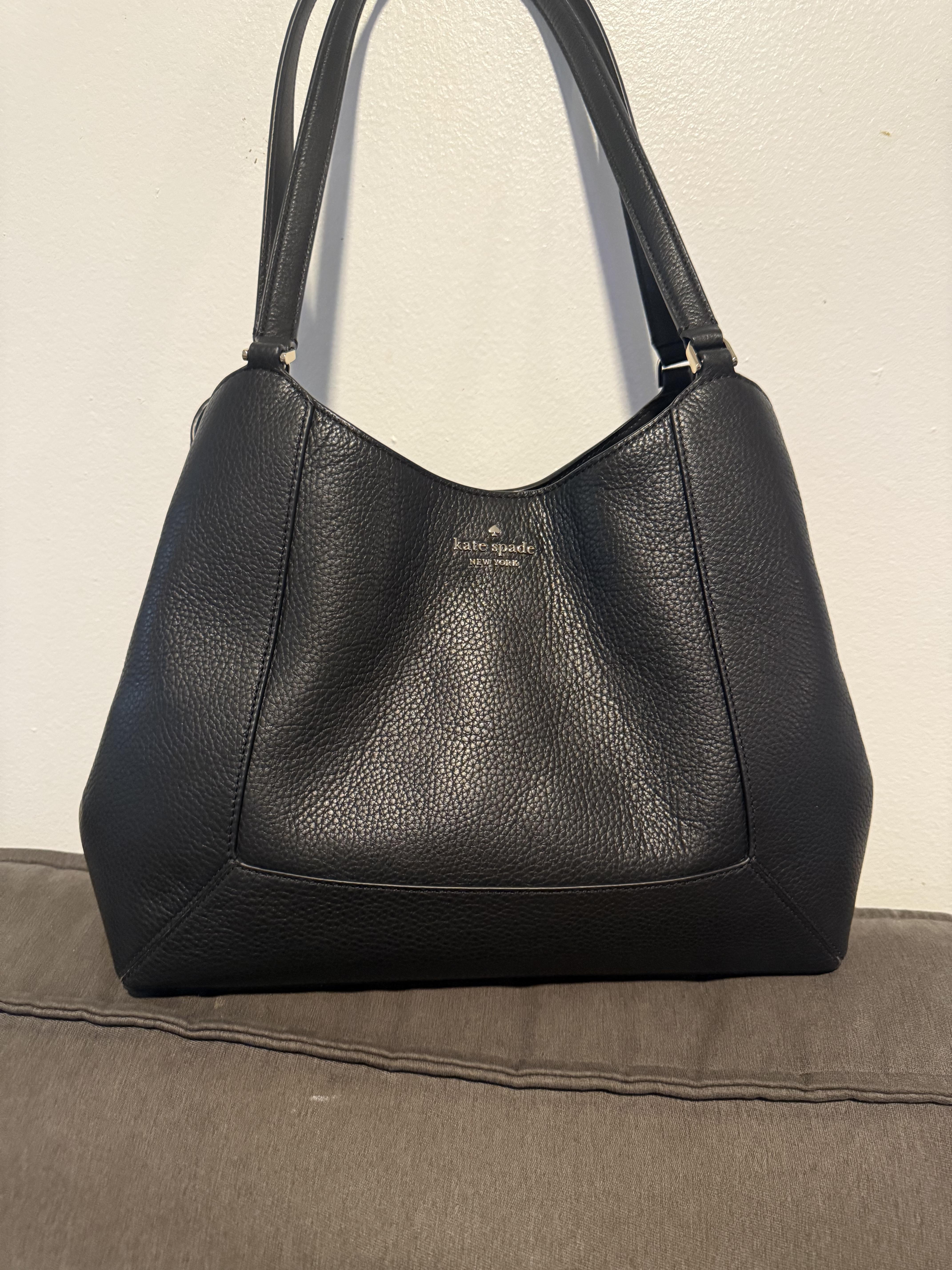 【Kate Spade】レナ トリプル コンパートメント ラージ バッグ Kate Spade】レナ トリプル コンパートメント ラージ バッグ