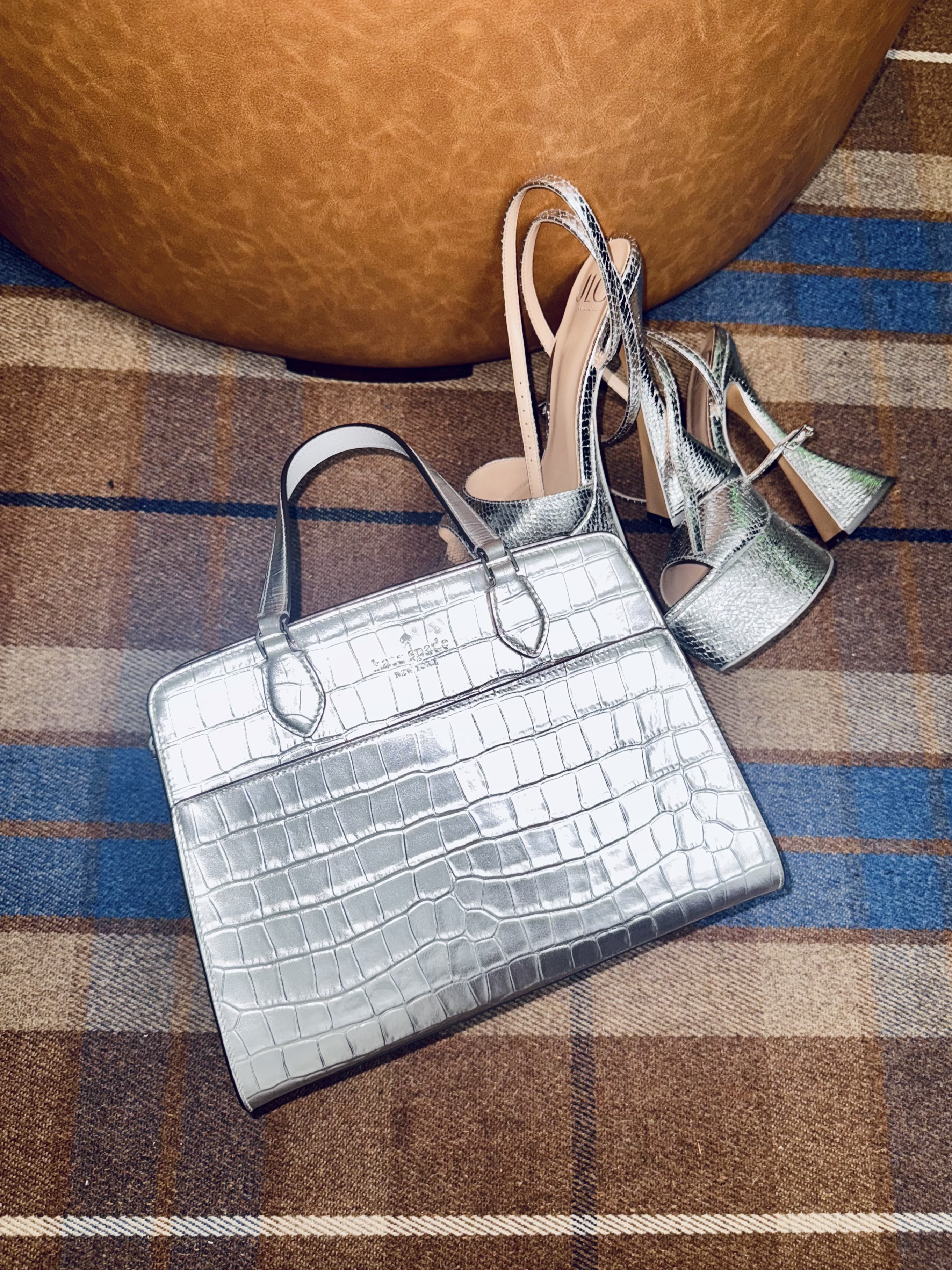 kate spade シルバー ラメ バッグ ケイトスペードニューヨーク kate spade new york バッグ （シルバー