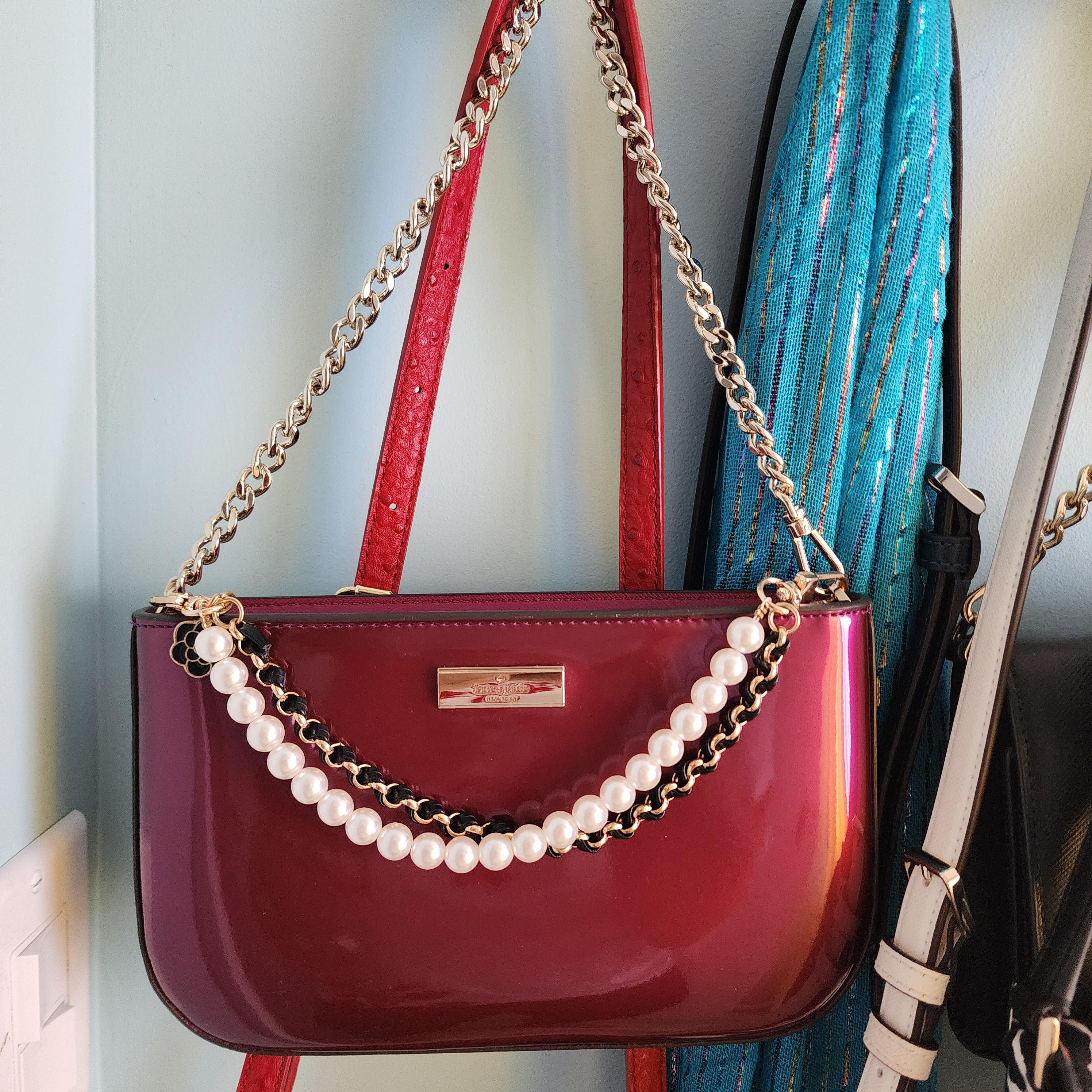 Kenzie Lilly Pochette | Kate Spade Outlet