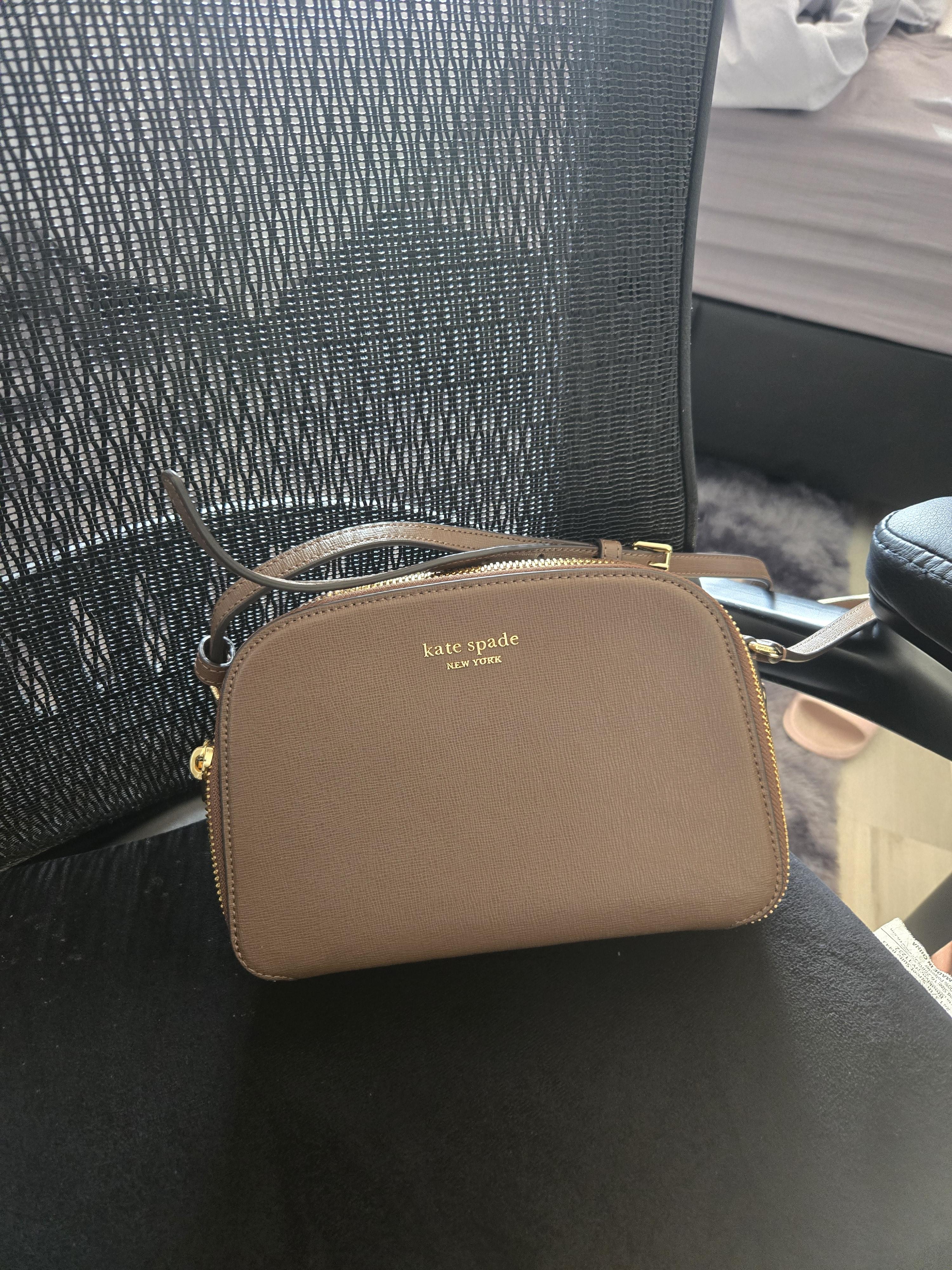 美品【ケイトスペード】ショルダーバッグ ダブルジップ ドームクロスボディ　レザー kate spade NEW YORK（ケイト・スペード ニューヨーク） ショルダー