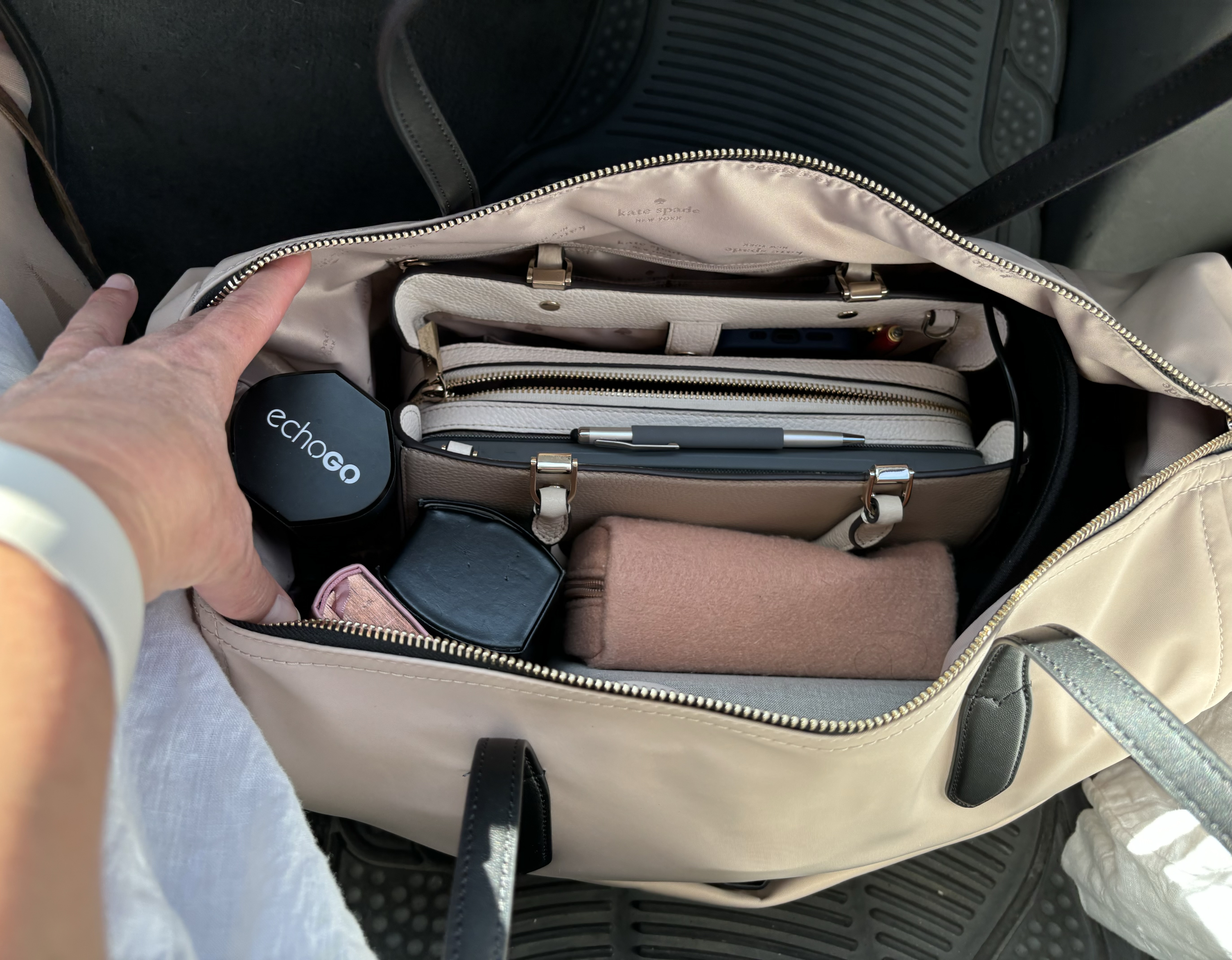 Chelsea Large Weekender | Kate Spade Outlet