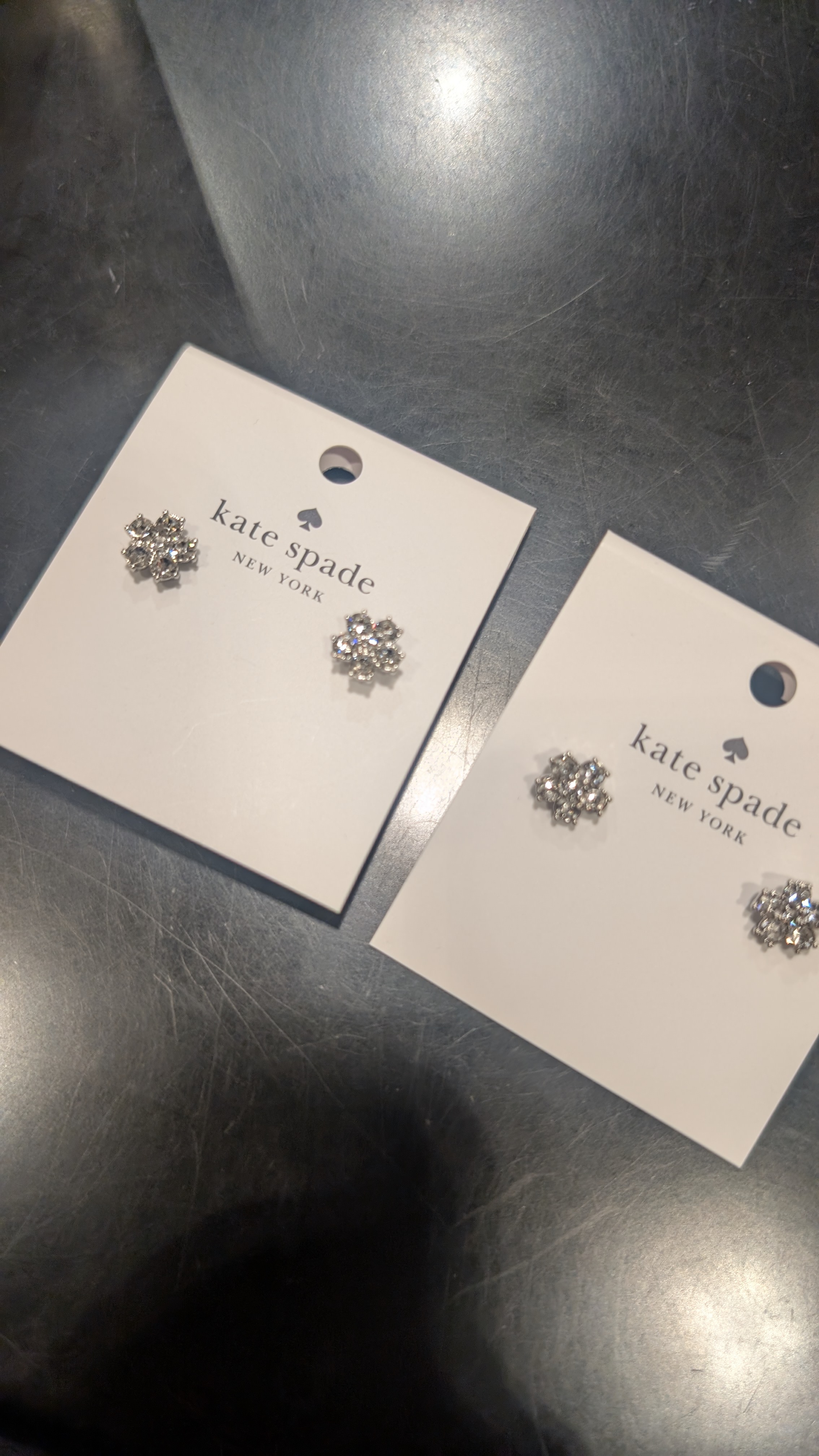 kate spade ★スペードフラワーレーススタッド★Flower Studs Spade Flower Lace Studs | Kate Spade New York
