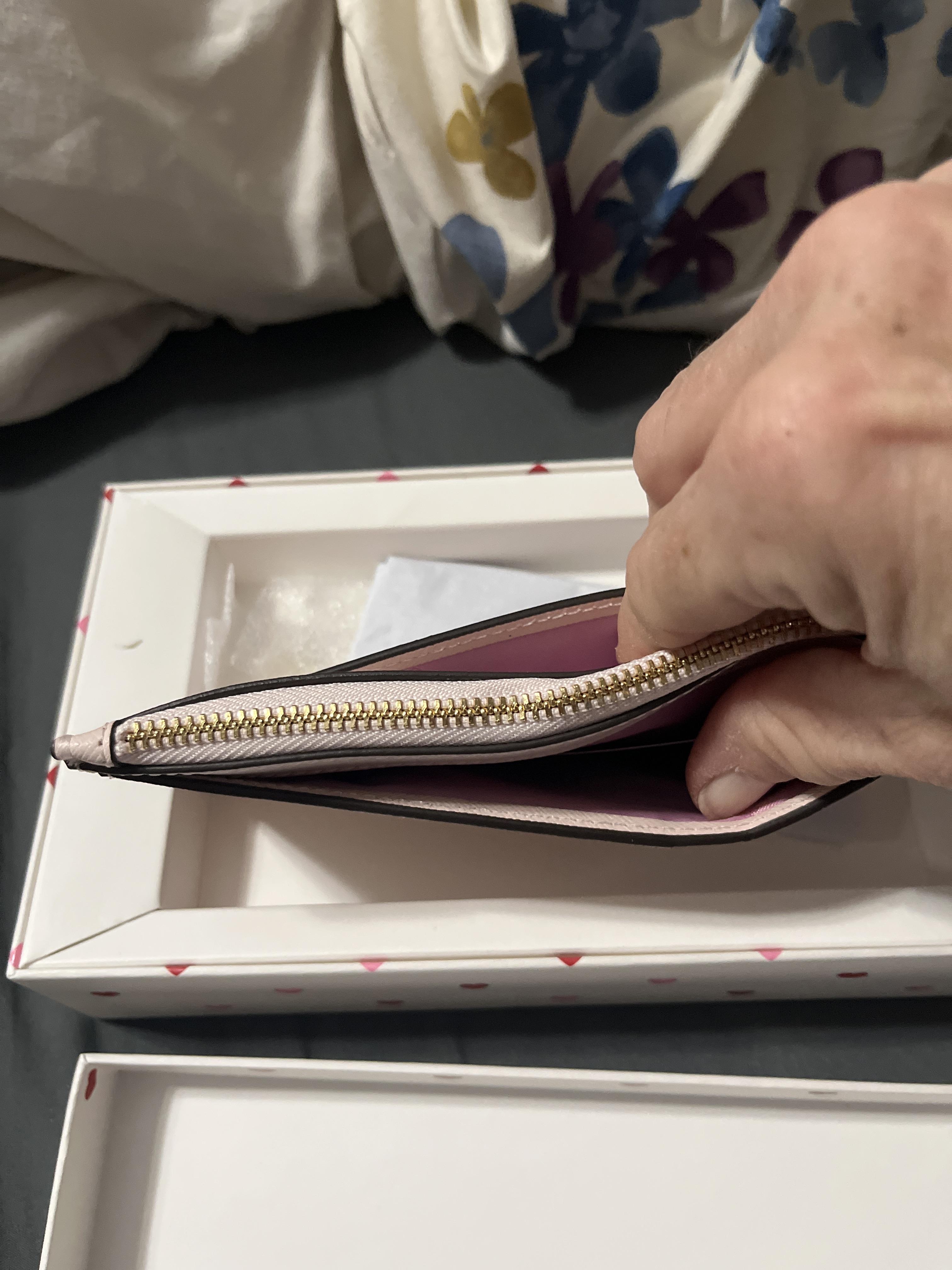 Boxed Madison Heart Studs Large Slim Card Holder | Kate