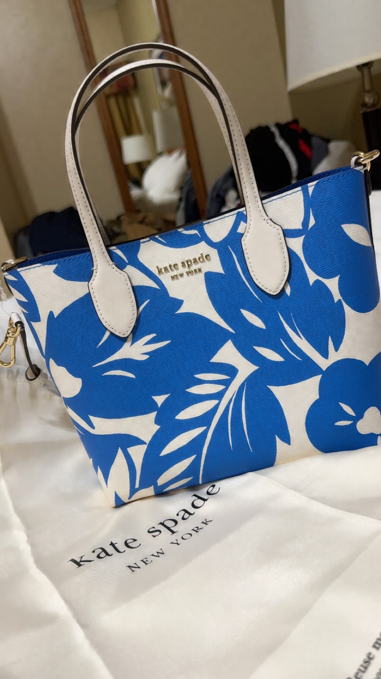 Bleecker Tropical Foliage Medium Crossbody Tote | Kate Spade Outlet