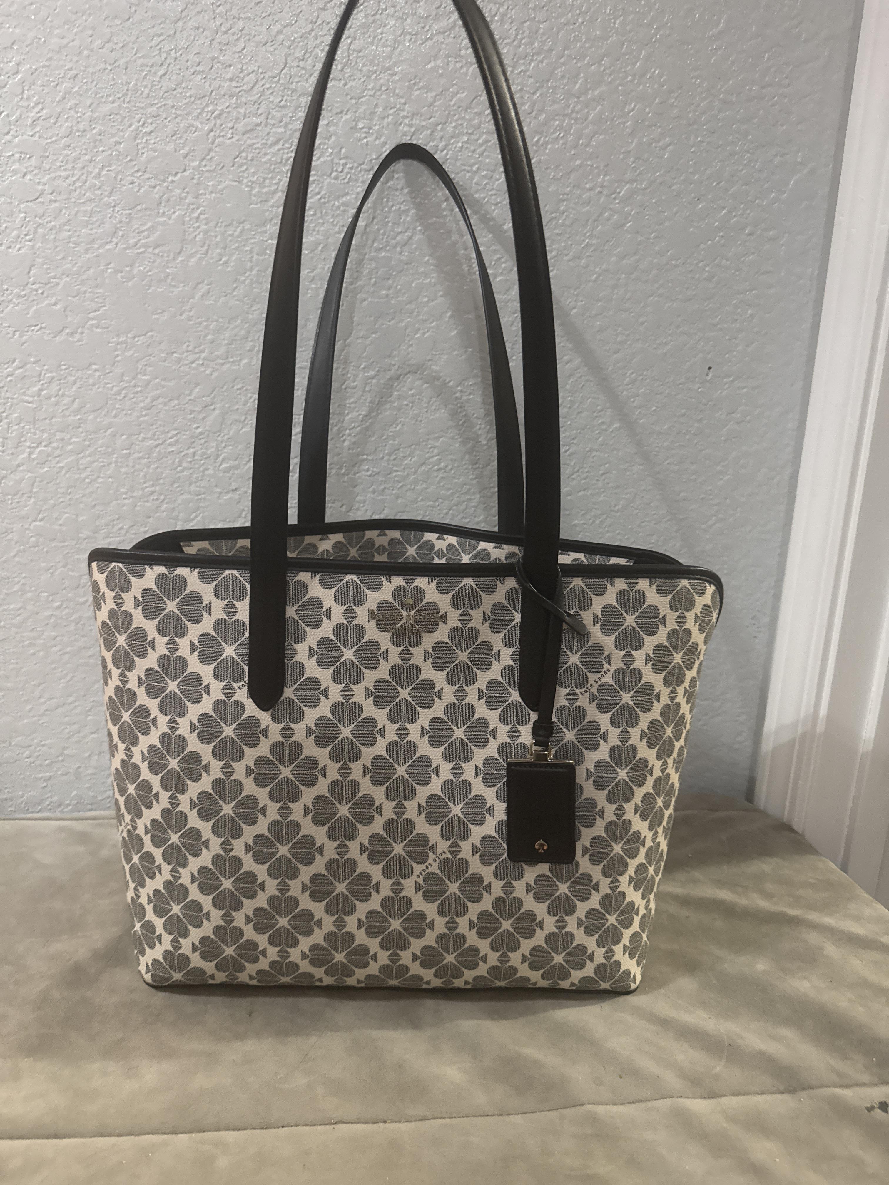 Signature Spade Flower Large Tote | Kate Spade Outlet