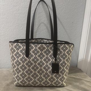 Kate Spade フラワーパターン ビジネスバッグ Signature Spade Flower Large Tote | Kate Spade Outlet