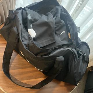 Enviado por Best Gym Bag - Perfect for Travel!
