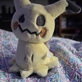Mimikyu Comfy Friends Plush - 18 In. | Pokémon Center Official Site