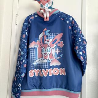 国内発送関税込み Entire Studios MANE RAGLAN BOMBER EEVEE Eevee Evolutions: Sylveon Bomber Jacket - Adult | Pokémon