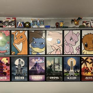 8枚入/ポケセンUS限定Destination Pokémonポスター Destination Pokémon Posters (8-Pack) | Pokémon Center Official Site