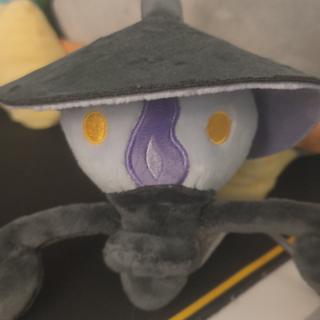 Peluche Original Pokemon Center Sitting Cuties – Lampent #608 De La Quinta Generación