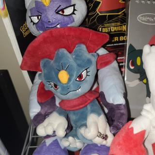 Giant Weavile Plush Peluche Mew Pokemon Center 2021 Weavile