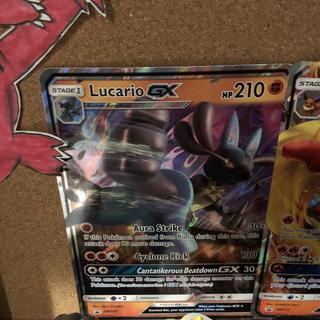 Pokémon TCG: Lucario-GX Box | Pokémon Center Canada Official