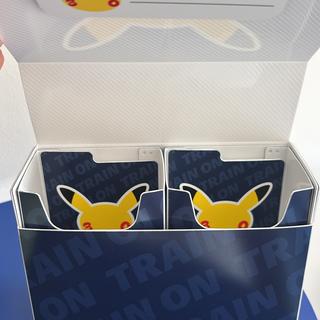 Pokémon TCG: Pokémon 30th Celebration Double Deck Box | Pokémon