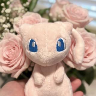 ぬいぐるみ mew Mew Sitting Cuties Plush - 4 ½ In. | Pokémon Center Official Site