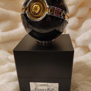 Luxury Ball by The Wand Company | Pokémon Center Official Site