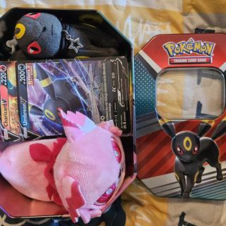 Pokmon TCG: V Heroes Tin (Umbreon V) | Pokmon Center Official Site