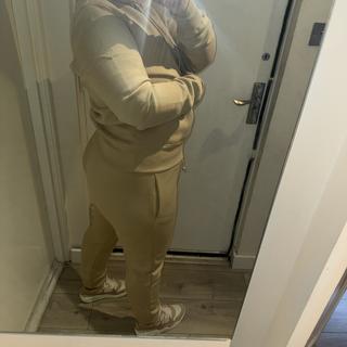 Submitted by Goda268240597