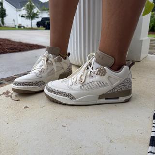 Submitted by Wmns Spzk Lw